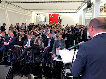 Die Preisverleihung zum Tractor of the Year war gut besucht